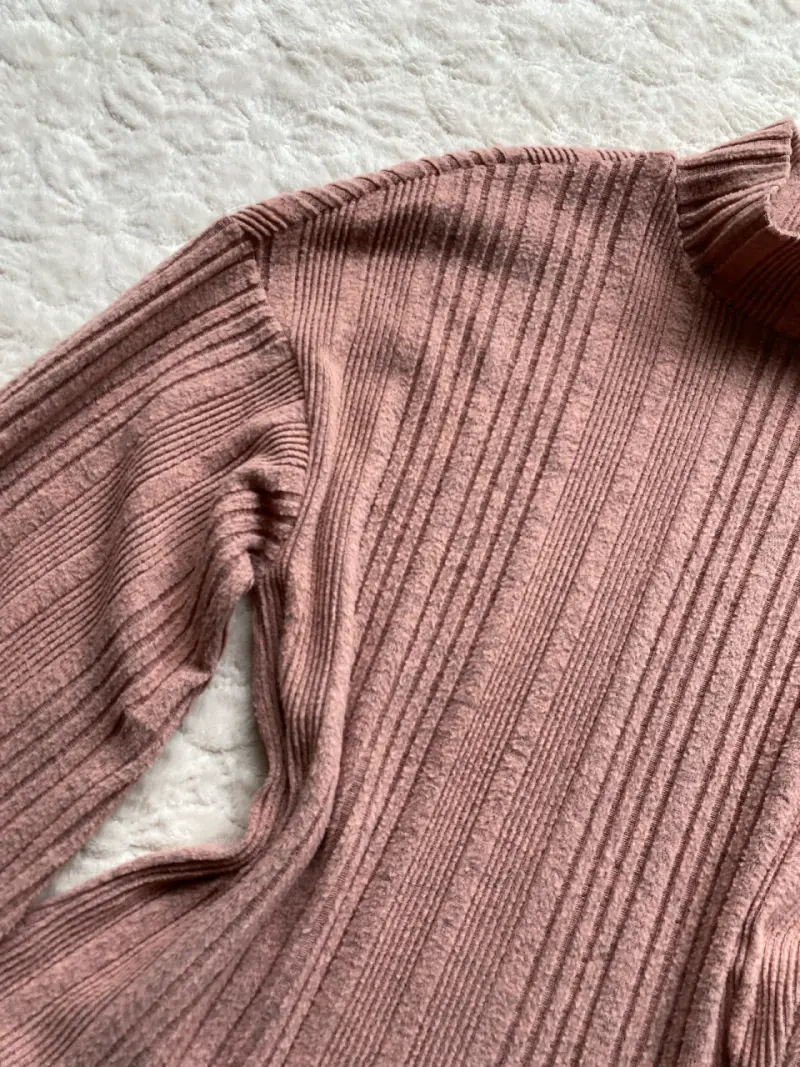 Suéter oversize de punto rosa con cuello medio - 3