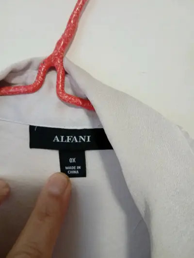 Camisa beige de mujer Alfani con bolsillos - miniatura 3