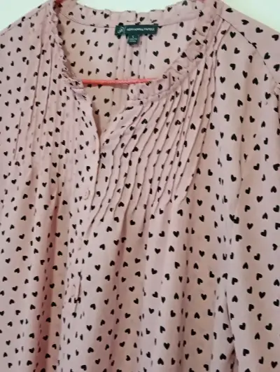 Blusa rosa con estampado de corazones Adrianna Papell - miniatura 2