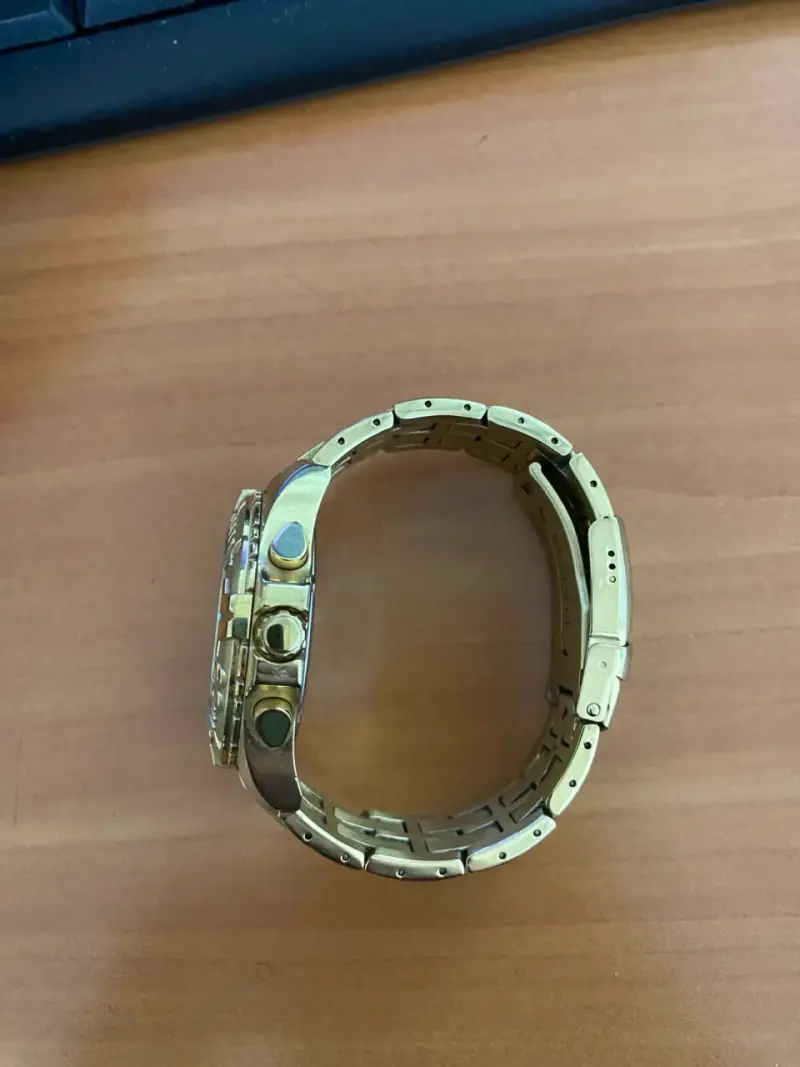Reloj Festina cronógrafo dorado con alarma - 4