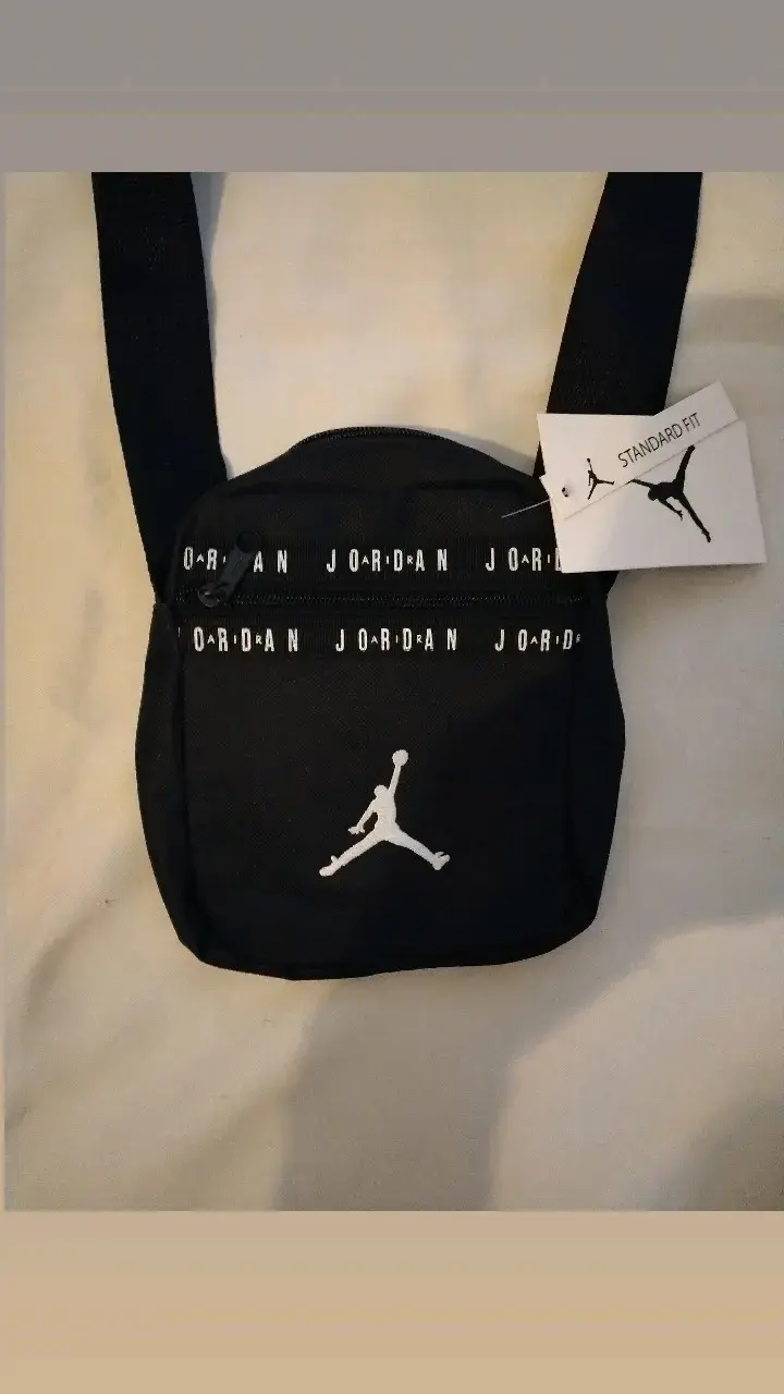 Bolso cruzado Nike negro con logo - 2