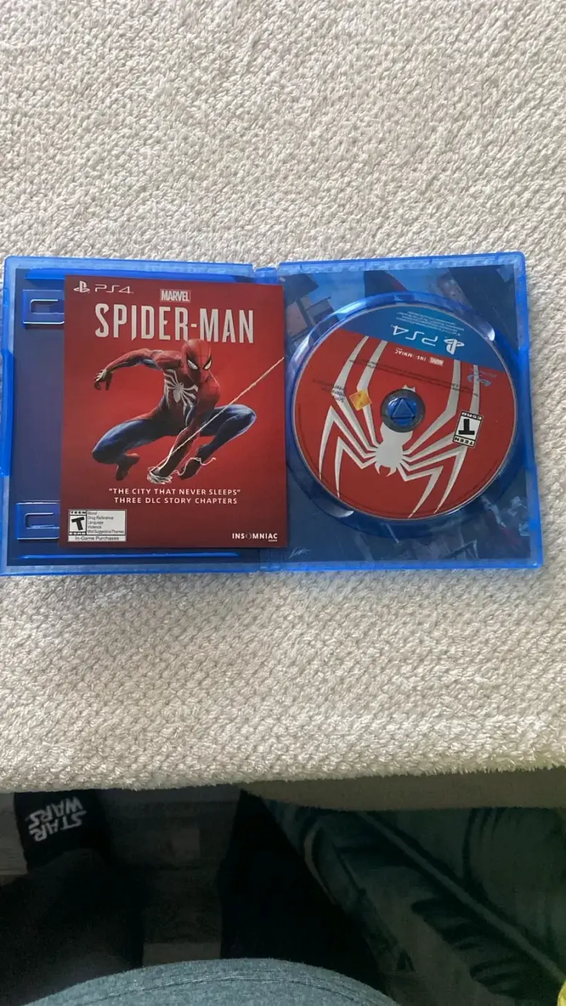 Juego PS4 Spider-Man Edición GOTY - 3