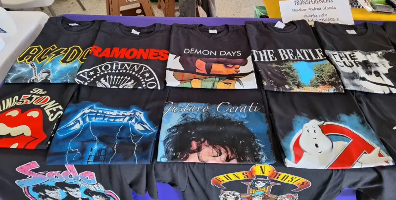 Poleras de bandas de rock clásicas - 3