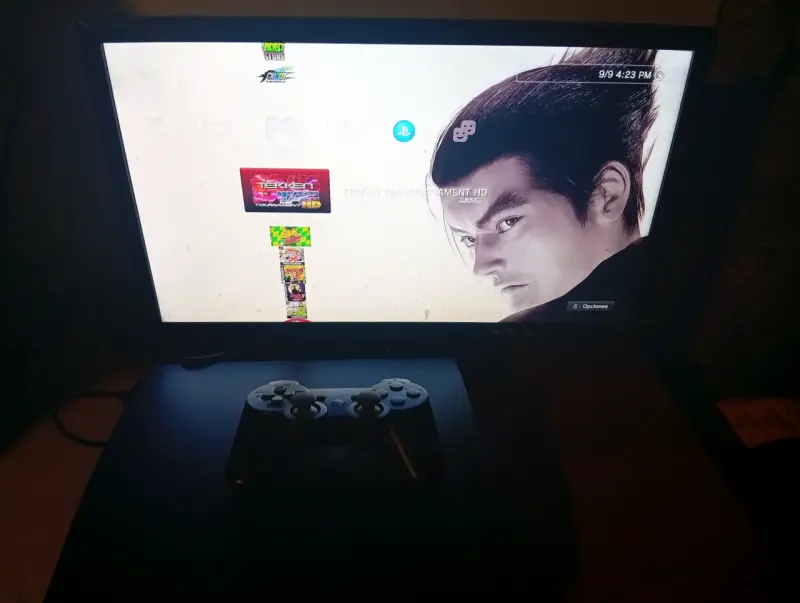 Consola PS3 con control y juego incluido - 3
