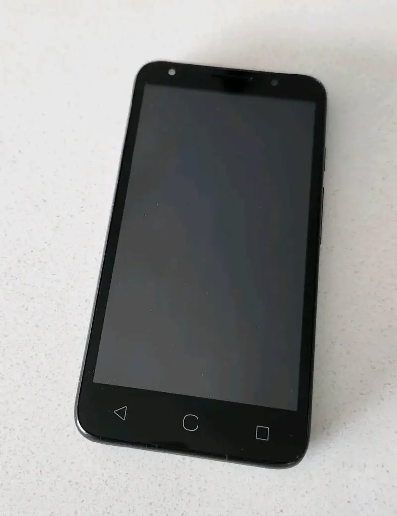 Smartphone Alcatel Pixi, año 2015 - 2