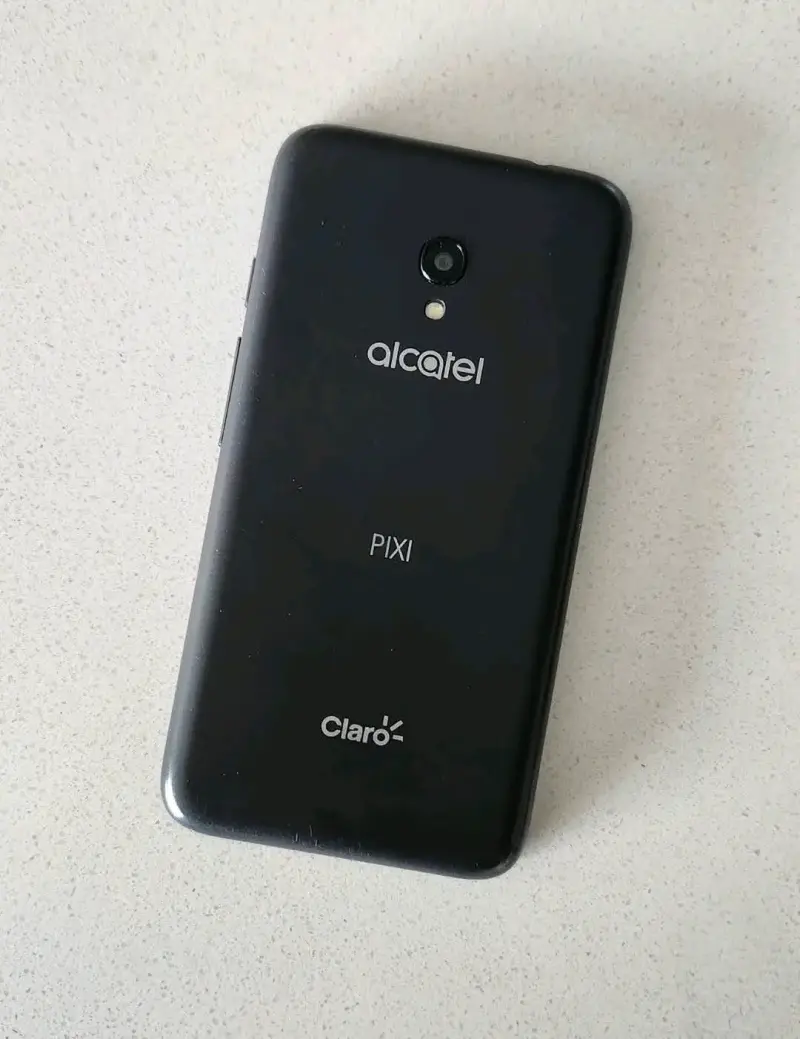 Smartphone Alcatel Pixi, año 2015 - 5