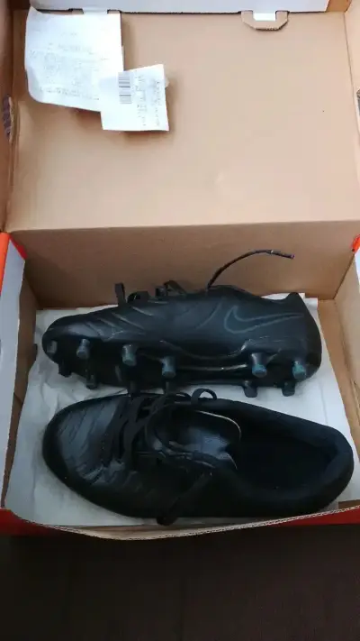 Botines de rugby Nike negros con caja NIÑO 37 - miniatura 1