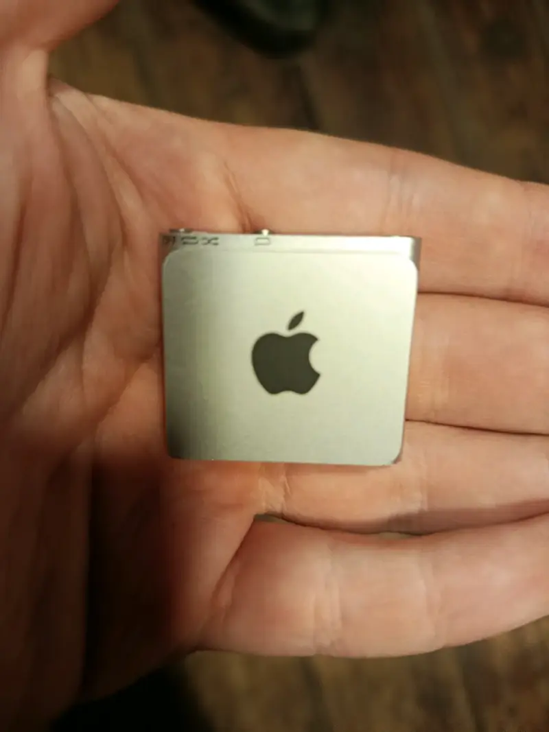 iPod Shuffle 4ta generación - 1