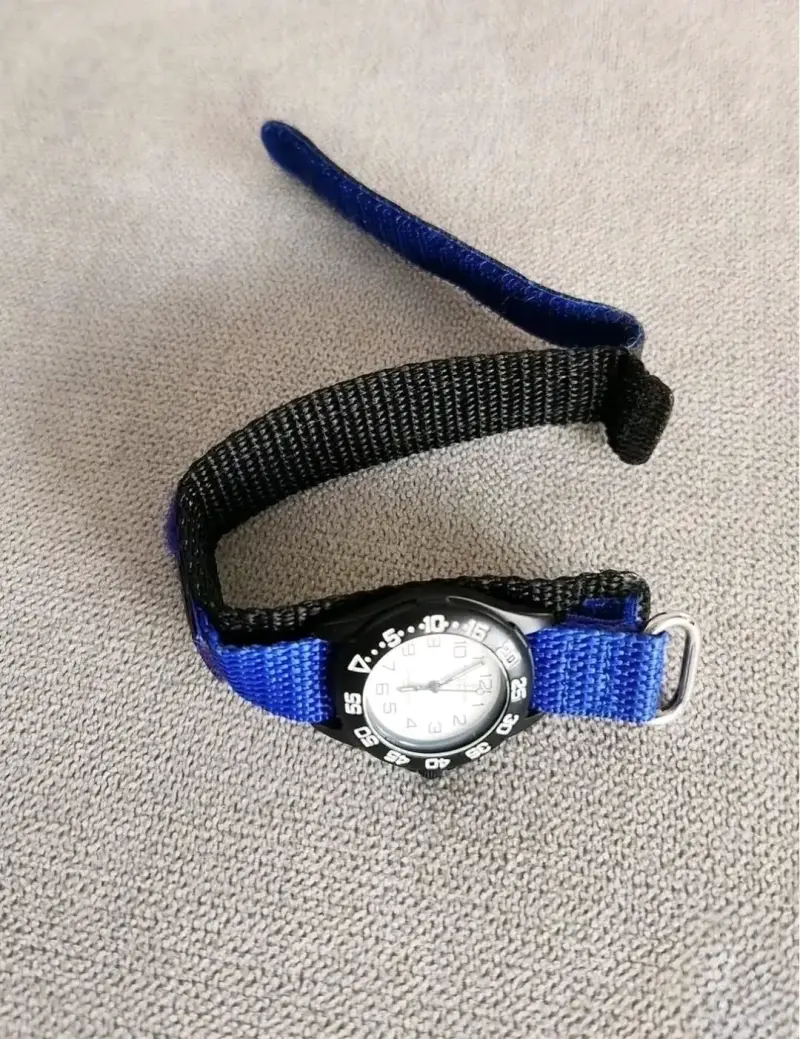 Reloj marca Ted Lapidus - 4