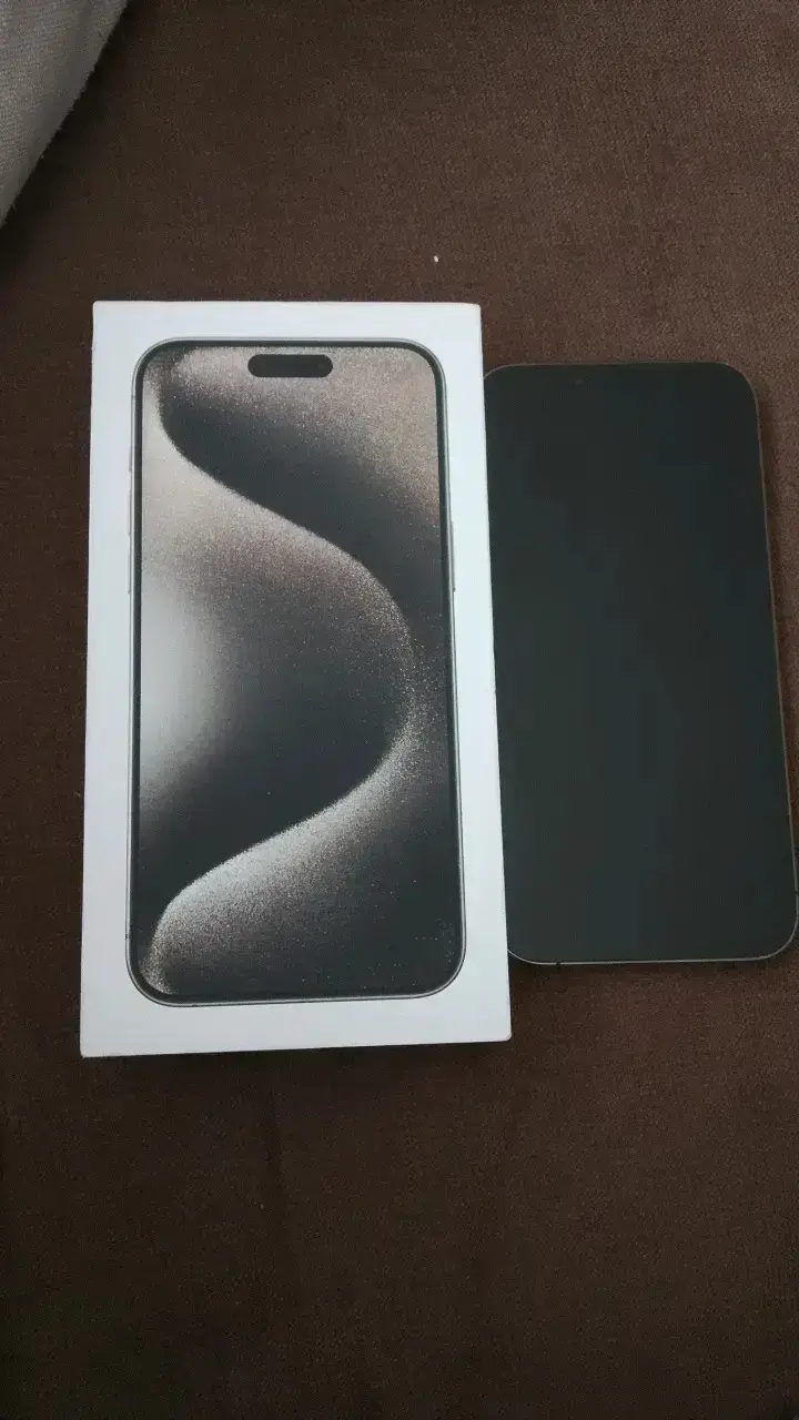 iPhone 15 Pro Max 256GB Gris PARA REPUESTO - 1