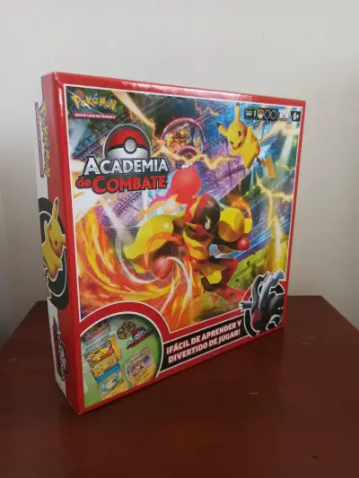 Juego de cartas Pokémon Academia de Combate - miniatura 1
