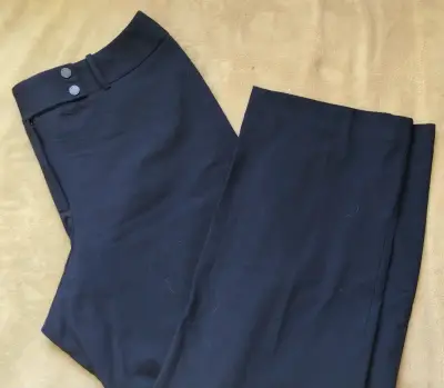 Pantalones negros Calvin Klein curvy fit talla 52 - miniatura 2