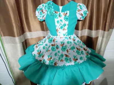 Vestido de Huasa infantil floral verdecon volantes - miniatura 1