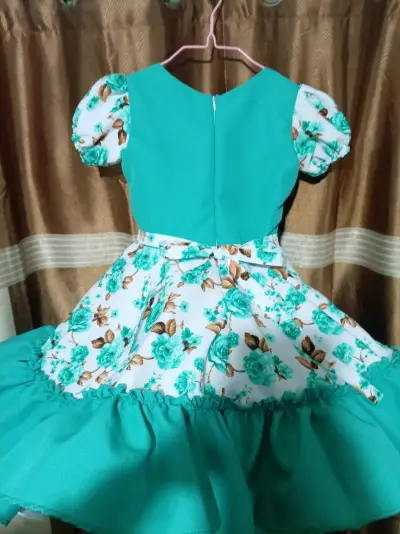 Vestido de Huasa infantil floral verdecon volantes - miniatura 3