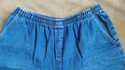 Shorts de mezclilla azul Cabin Creek - miniatura 1