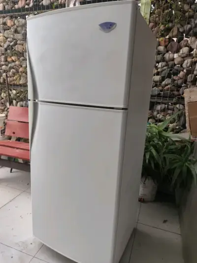 Refrigerador Fensa de dos puertas en buen estado - miniatura 1