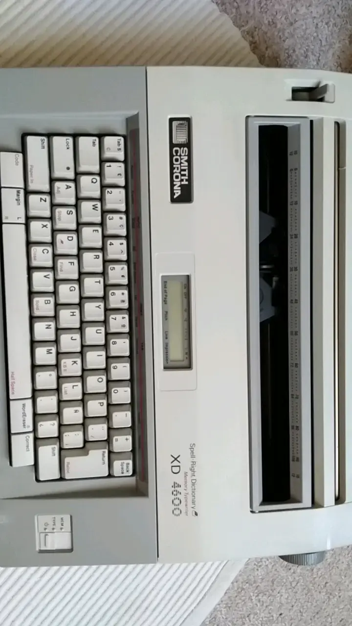 Máquina de escribir eléctrica Smith Corona XD 4600 - 3
