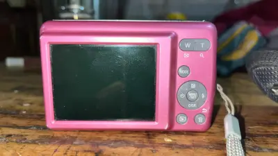 Panasonic Lumix DMC-LS5 Rosada 14MP + Estuche - miniatura 1