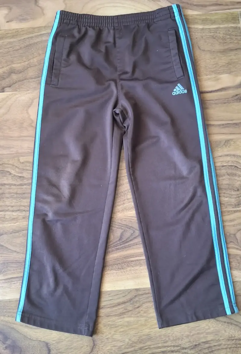 Buzo deportivo Adidas para niños talla 7 - 1