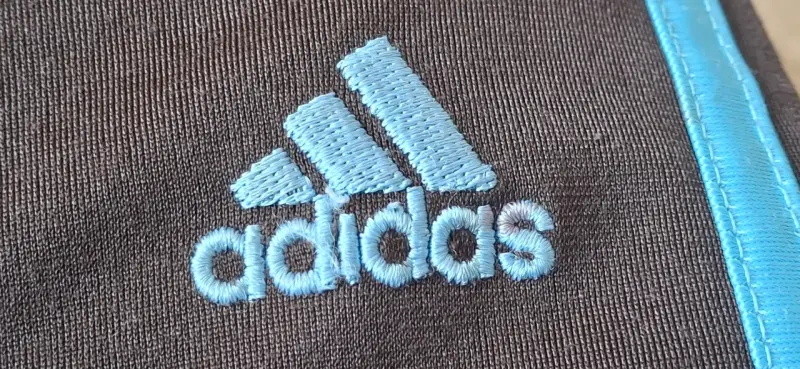 Buzo deportivo Adidas para niños talla 7 - 2