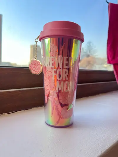 Vaso Starbucks rosado - miniatura 1