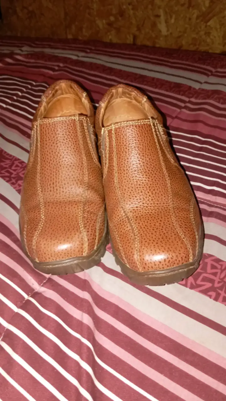 Zapatos de cuero marrón para hombre - 1
