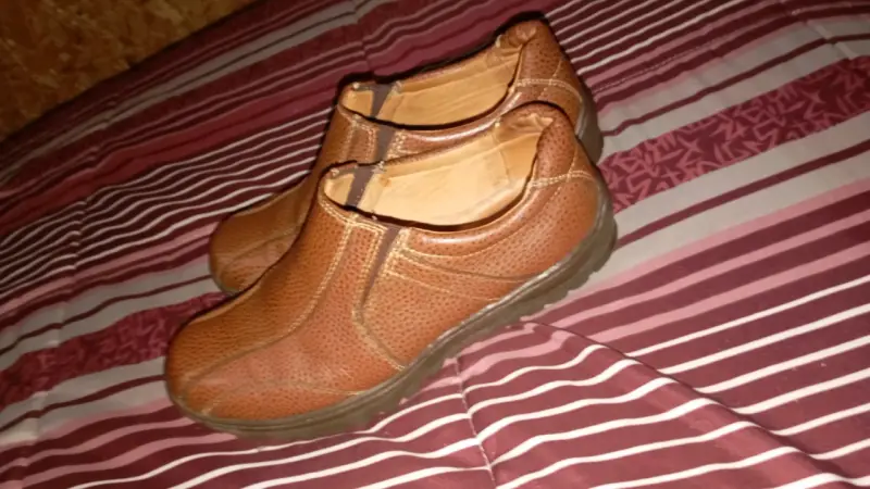 Zapatos de cuero marrón para hombre - 2