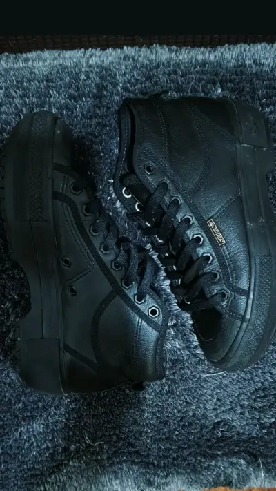 Zapatillas negras de cuero talla 38 - miniatura 1