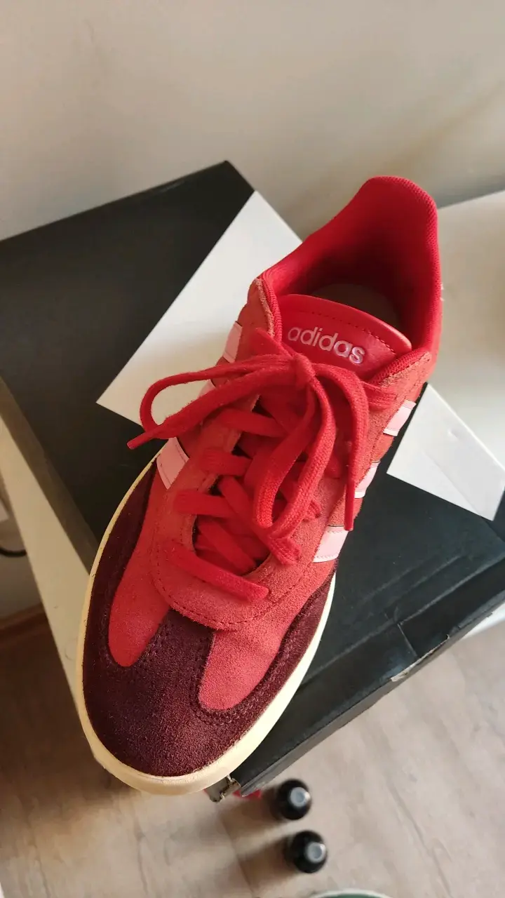 Zapatillas deportivas rojas Adidas Barreda - 3