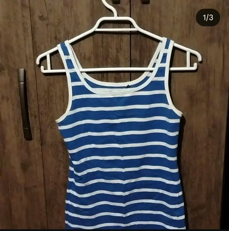 Polera a rayas azul y blanco talla S - 1