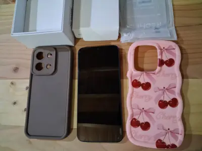 Smartphone Redmi 15c 5 meses de uso - miniatura 2