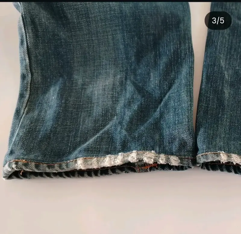 Jeans estilo  desgastado - 3