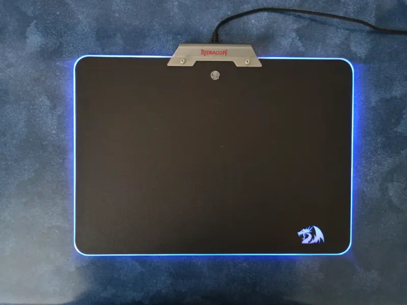 Alfombrilla Gaming RGB Redragon - 1