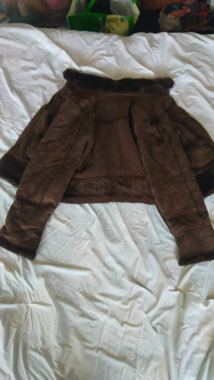 Chaqueta de invierno marrón con forro de piel - 1