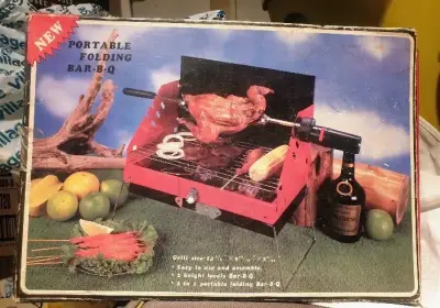 Parrilla Portátil Plegable para Asados - miniatura 1
