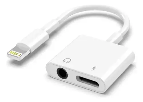 Adaptador Lightning a Jack 3.5mm y Carga - 1