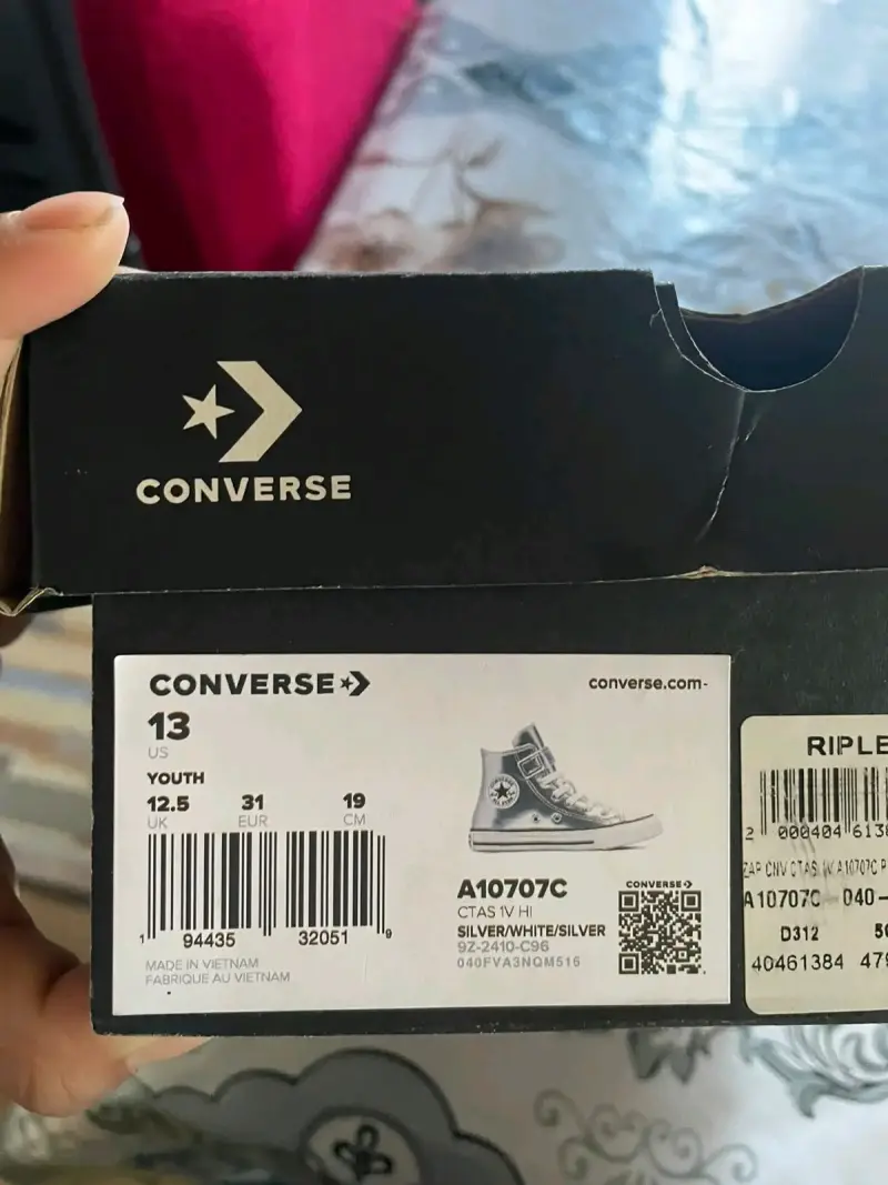 Zapatillas Converse All Star plateadas para niños - 4