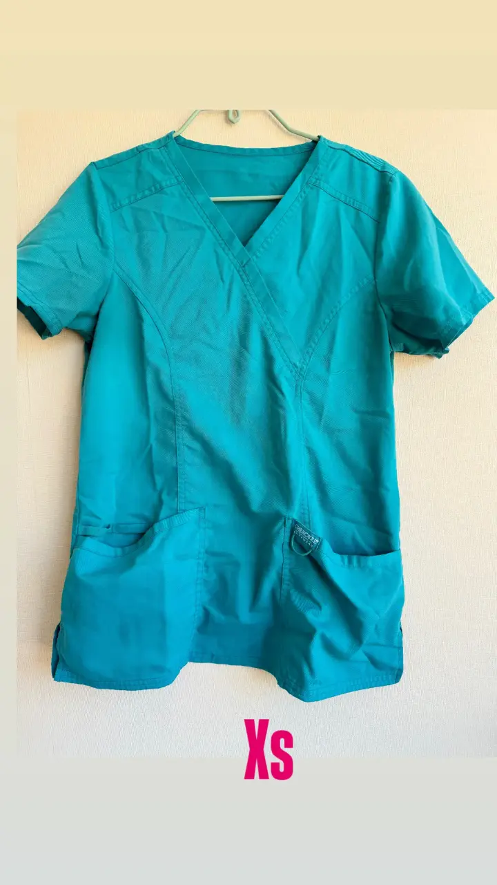Blusa médica azul turquesa talla XS