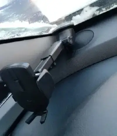 Soporte de Celular para Auto Ajustable Negro - miniatura 4