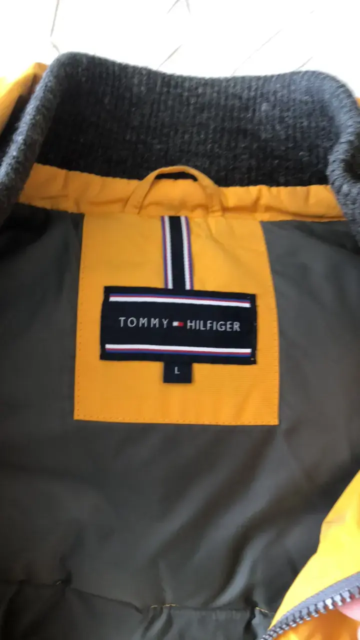 Chaleco acolchado amarillo Tommy Hilfiger - 2
