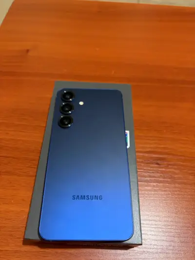 Samsung Galaxy S25 - miniatura 1