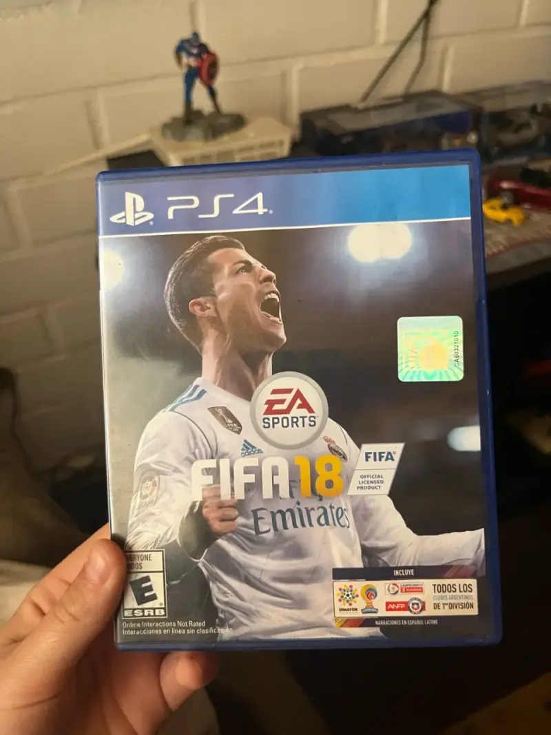 Juego FIFA 18 para PS4 en buen estado