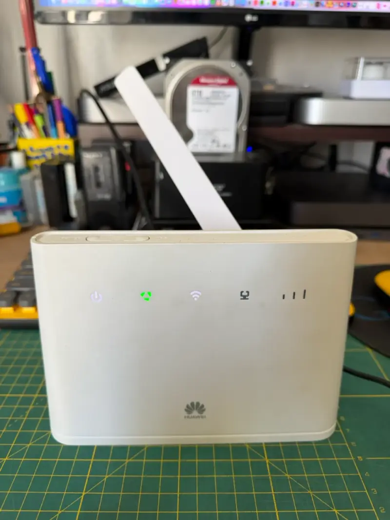 Router Huawei B311-520 4G LTE con Antena - 1