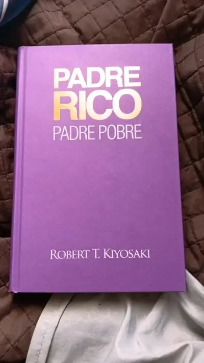 Libro Padre Rico Padre Pobre de Robert Kiyosaki - miniatura 1