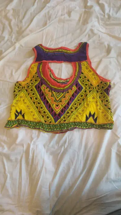 Crop top étnico multicolorido para mujer - miniatura 2