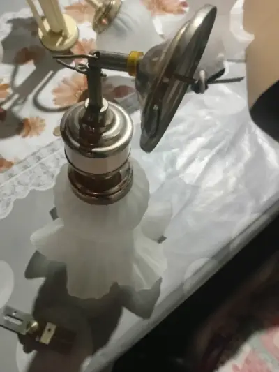 Lámparas de techo vintage con tulipas de vidrio - miniatura 5
