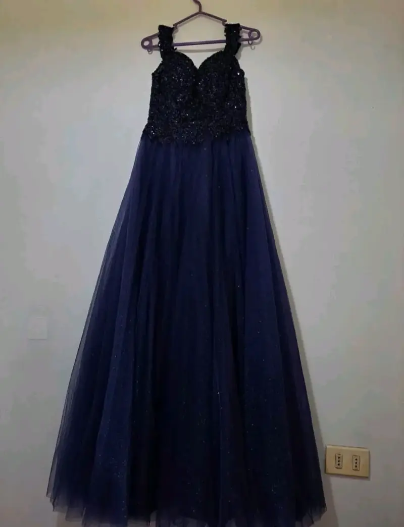 Vestido de fiesta largo azul con lentejuelas - 2