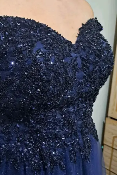 Vestido de fiesta largo azul con lentejuelas - miniatura 3