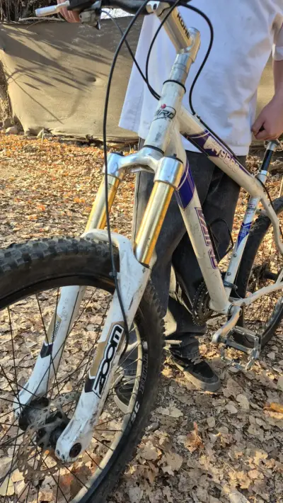 Bicicleta de Montaña Zoom con Suspensión - miniatura 1