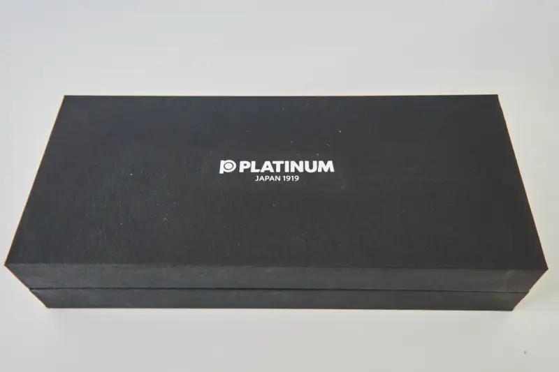Pluma estilográfica Platinum #3776 Black Gathered - 4